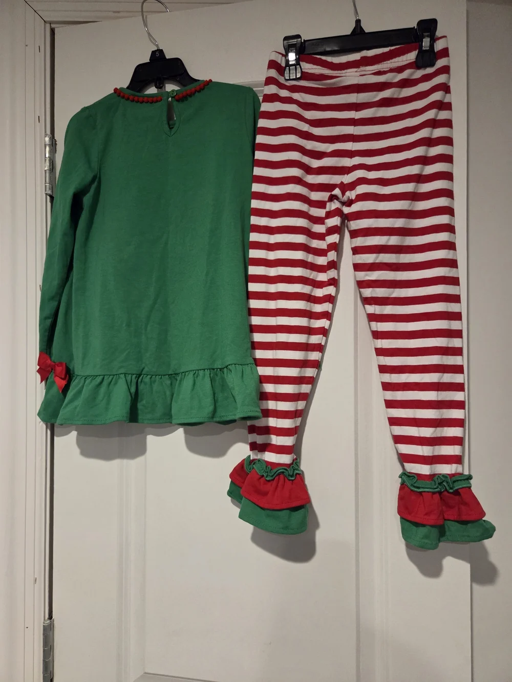 Girls Christmas Green Santa Sleigh Set